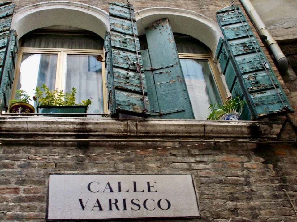 Calle -Varisco-in-Venice-photo-by-Margie-Miklas